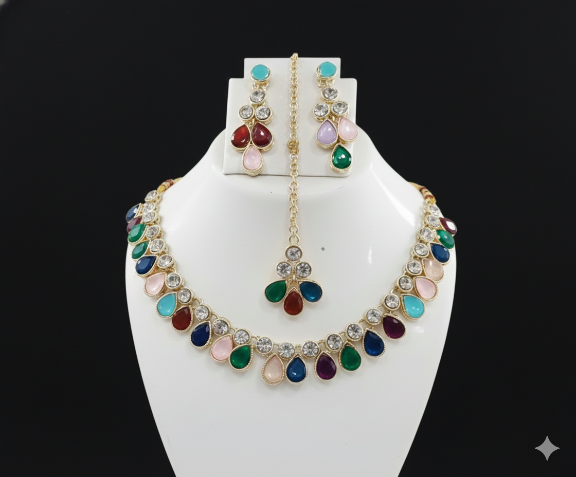 Charming Multicolor Necklace Set with Earrings & Maang Tikka