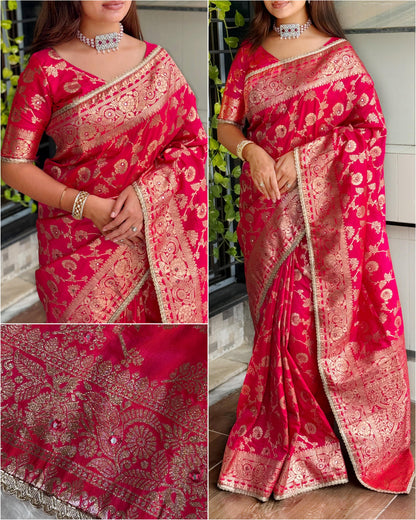 Simple yet elegant, Make upcoming festive season special with this silk beauty