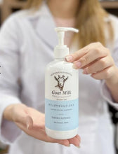 Load image into Gallery viewer, Goat Milk 28-day Whitening Shower Gel
